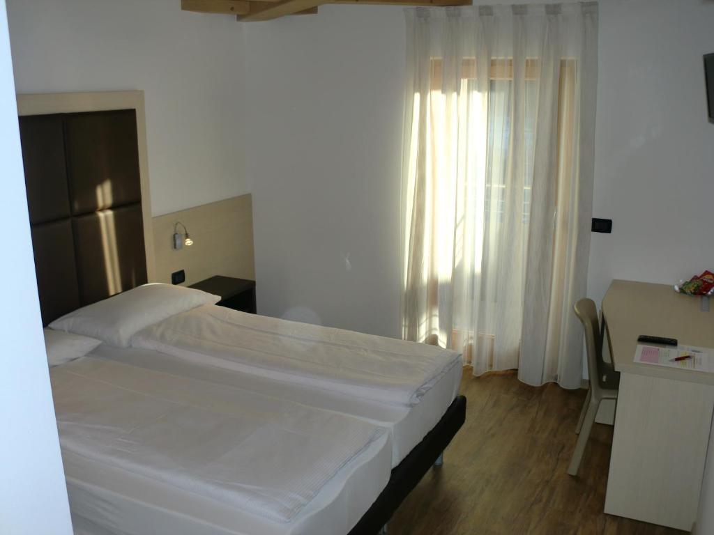 Villa Cameras Room And Breakfast Mori Buitenkant foto